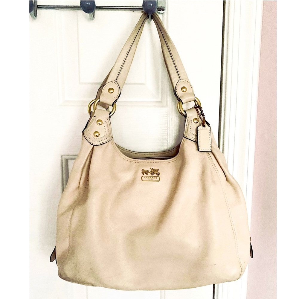 Coach shoulder bag